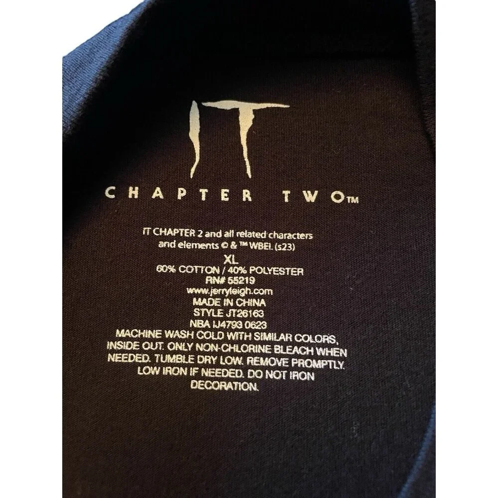 Women's Halloween IT Oversized Short Sleeve Graphic T-Shirt - Black Size XL - Picture 5 of 6